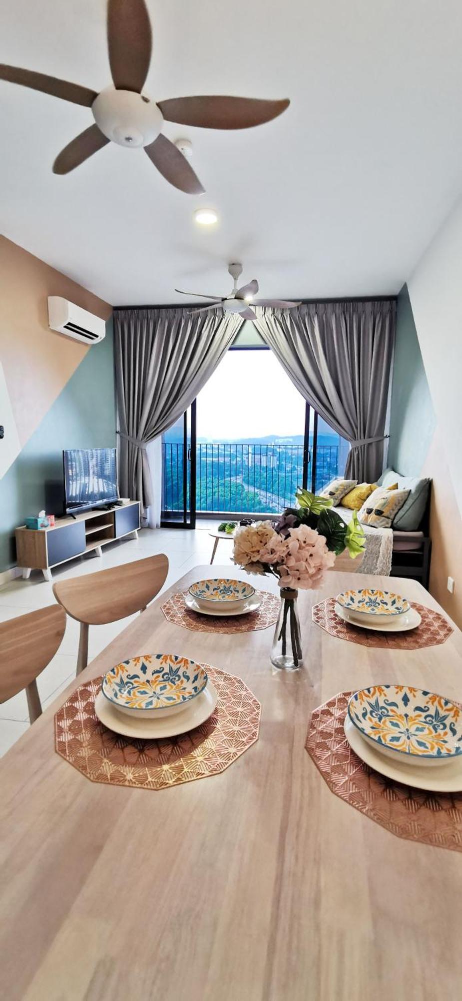 Astetica Pool & Lake View High Floor 100Mbps Wifi Netflix Seri Kembangan Δωμάτιο φωτογραφία